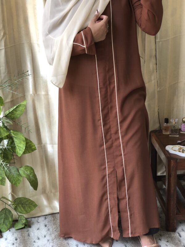 BrownAbaya2